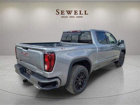Used 2026 GMC Sierra 1500 Elevation w/ Preferred Package image 5