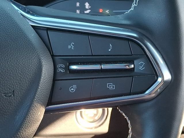 Used 2025 Chevrolet Traverse LT FWD image 23