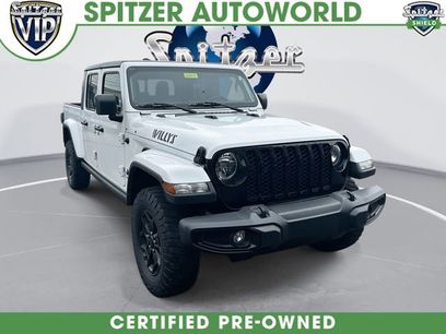 Used 2023 Jeep Gladiator Sport