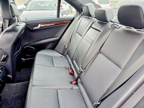 Used 2012 Mercedes-Benz C 250 Sedan image 12