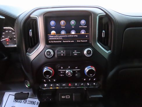 Used 2022 GMC Sierra 2500 Denali w/ Denali Ultimate Package image 26