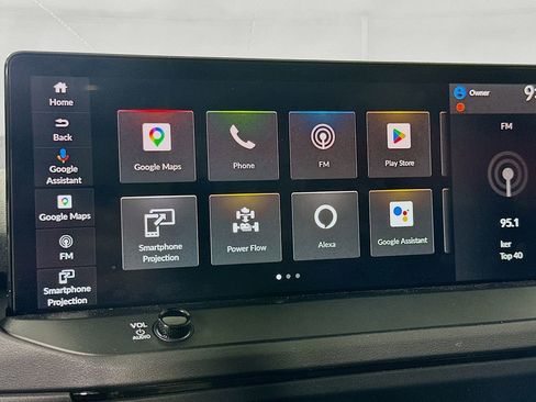 Used 2023 Honda Accord Touring image 25