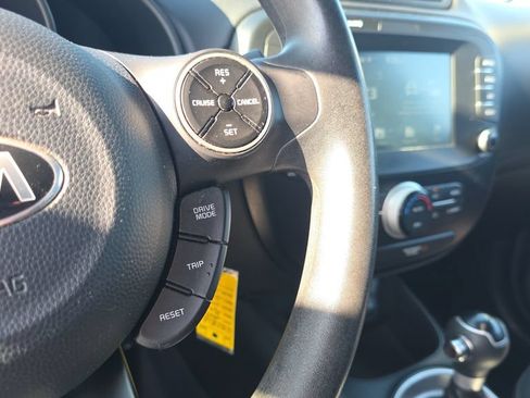 Used 2019 Kia Soul w/ Option Group 020 FWD image 20