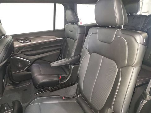 New 2026 Jeep Grand Cherokee L Limited AWD/4WD image 29
