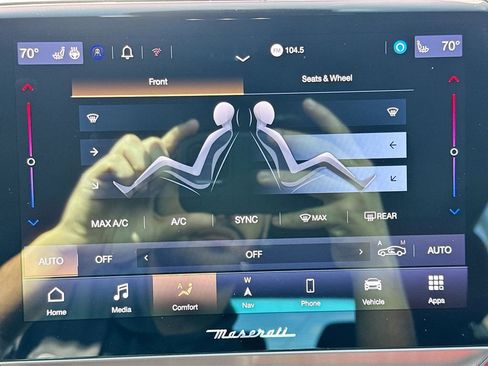 Used 2023 Maserati Ghibli Modena RWD image 17