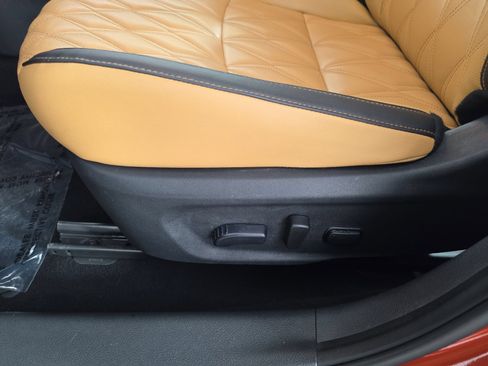 Used 2022 Nissan Sentra SV w/ SV Premium Package FWD image 16
