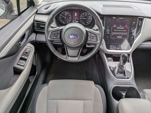 Certified 2025 Subaru Outback Premium w/ Popular Package #1A AWD/4WD image 17