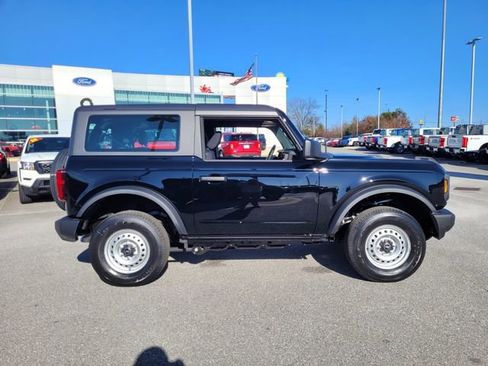 New 2025 Ford Bronco 2-Door AWD/4WD image 9