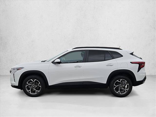 Used 2026 Chevrolet Trax LT FWD image 9