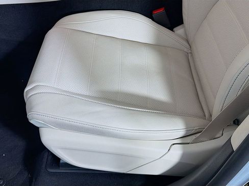 New 2026 Mercedes-Benz GLS 450 4MATIC image 23