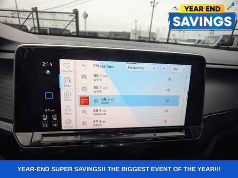 Used 2025 Volkswagen Atlas Cross Sport SEL Premium R-Line image 29