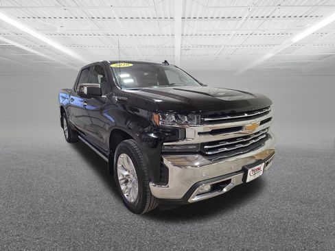 Used 2020 Chevrolet Silverado 1500 LTZ w/ LTZ Premium Package image 4