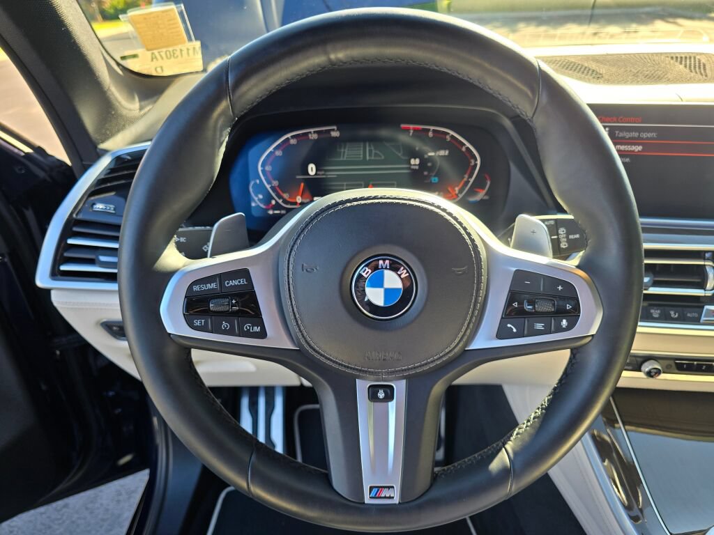 Used 2020 BMW X5 xDrive40i w/ M Sport Package AWD/4WD image 15