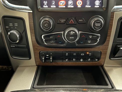 Used 2014 RAM 3500 Laramie w/ Cold Weather Group image 15