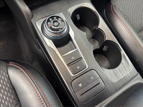 Used 2025 Ford Escape ST-Line w/ Cold Weather Package image 19