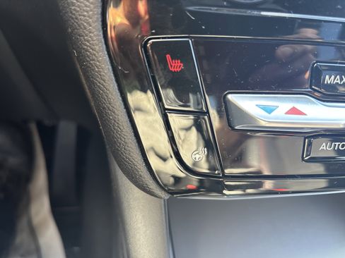 Used 2023 Ford Explorer ST-Line w/ Class IV Trailer Tow Package image 29