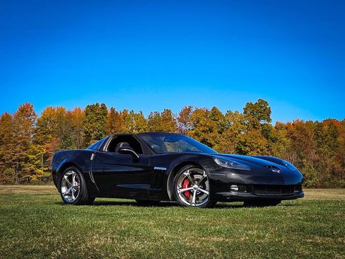 Used 2013 Chevrolet Corvette Grand Sport image 2