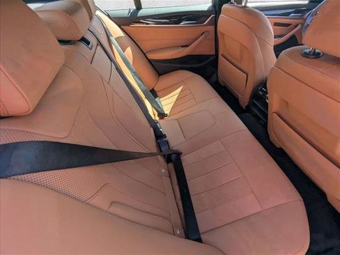 Certified 2023 BMW 540i 540i w/ Convenience Package image 18