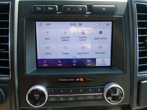 Used 2020 Ford Expedition Max Limited w/ Equipment Group 301A AWD/4WD image 39