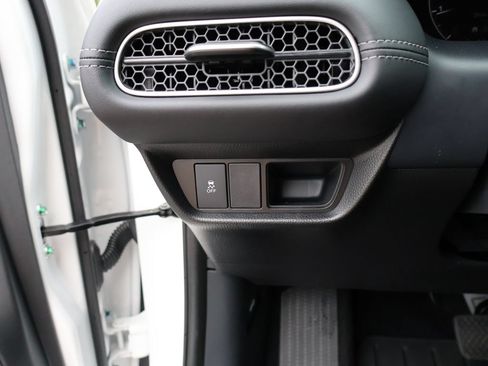 Certified 2026 Honda HR-V EX-L image 29