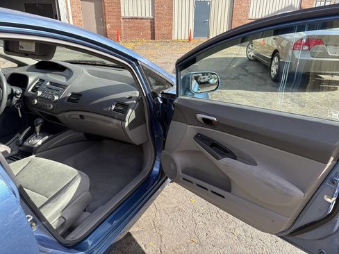 Used 2006 Honda Civic LX image 7