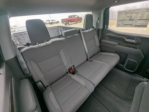 New 2026 GMC Sierra 1500 SLE w/ X31 Off-Road Package image 17