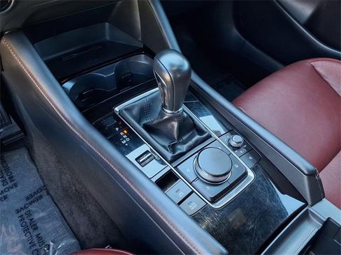 Used 2024 MAZDA MAZDA3 s image 21