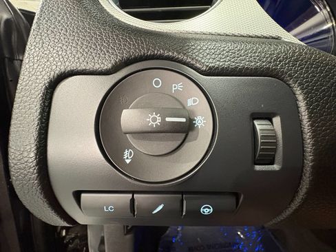 Used 2013 Ford Mustang Shelby GT500 RWD image 28