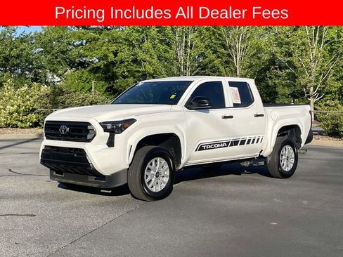 Used 2024 Toyota Tacoma SR AWD/4WD image 1
