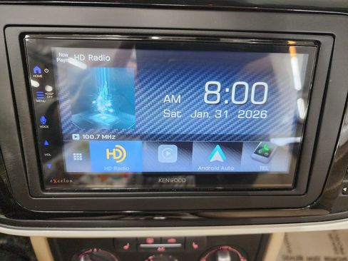 Used 2016 Volkswagen Beetle 1.8T SEL image 18