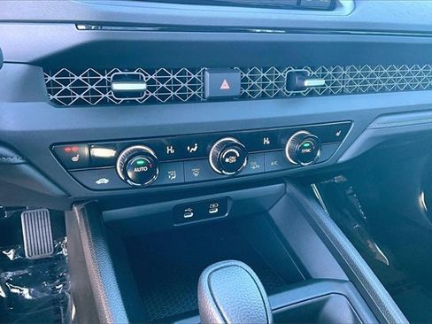 Used 2025 Honda Accord SE image 15