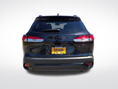 Used 2025 Toyota Corolla Cross AWD Hybrid w/ Moonroof Package image 4