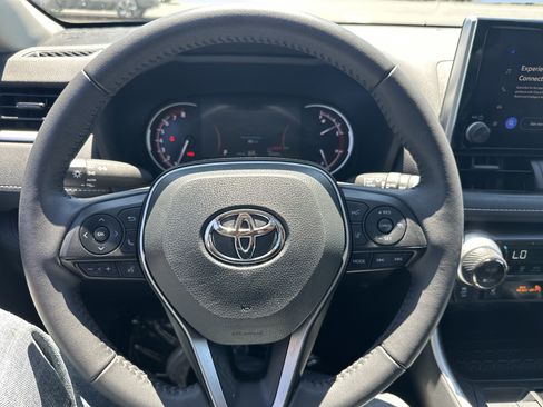 Used 2023 Toyota RAV4 XLE w/ Convenience Package AWD/4WD image 14