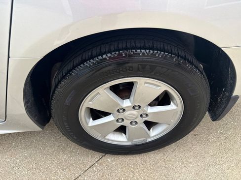 Used 2009 Chevrolet Impala LT w/ Luxury Edition Package FWD image 17