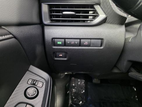 Used 2024 Nissan Sentra S w/ Lighting Package FWD image 40
