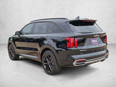 Used 2023 Kia Sorento SX FWD image 8
