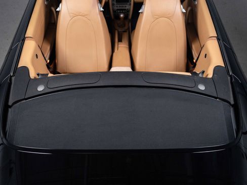 Used 2006 Porsche 911 Carrera RWD image 62