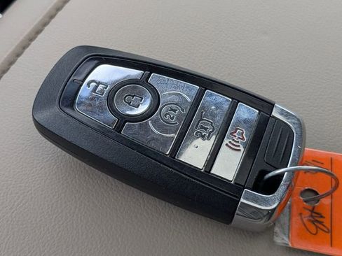 Used 2022 Lincoln Aviator Reserve w/ Equipment Group 201A image 34