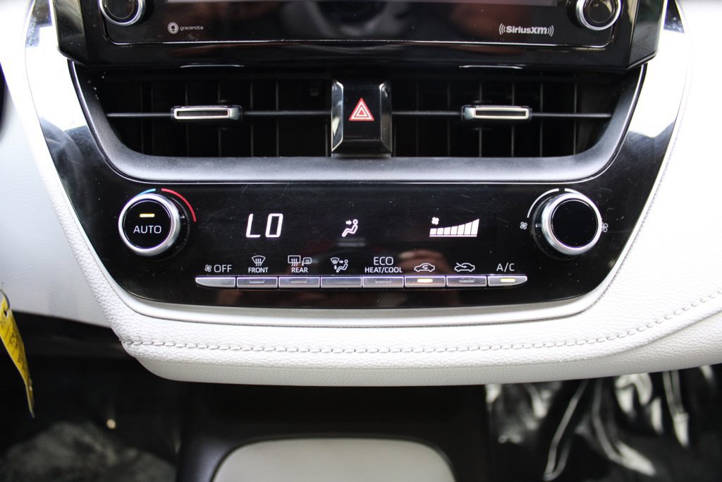 Used 2021 Toyota Corolla SE FWD image 15