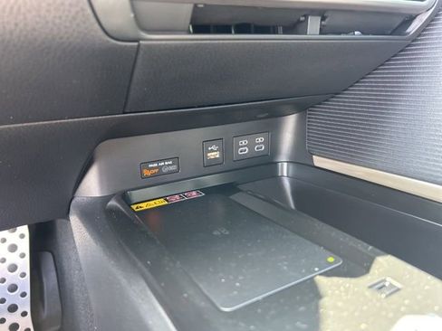 New 2026 Toyota Camry SE FWD image 23