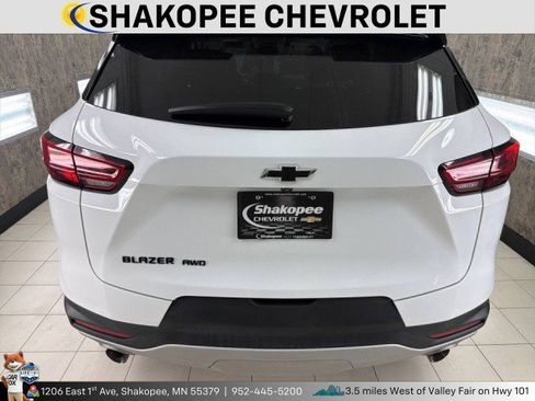 Used 2023 Chevrolet Blazer LT w/ Convenience Package image 3