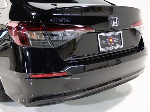 Used 2025 Honda Civic LX image 60
