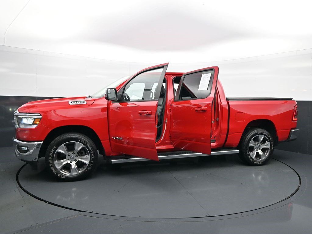 Used 2024 RAM 1500 Laramie AWD/4WD image 32