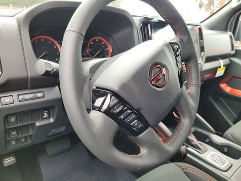 New 2026 Nissan Frontier PRO-4X w/ Pro-4x Convenience Package image 6