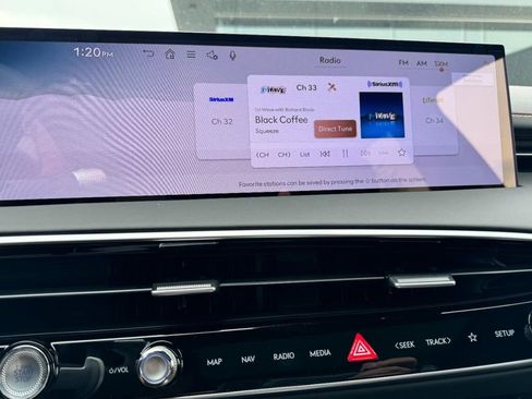 New 2026 Genesis GV70 3.5T Sport Prestige AWD/4WD image 16