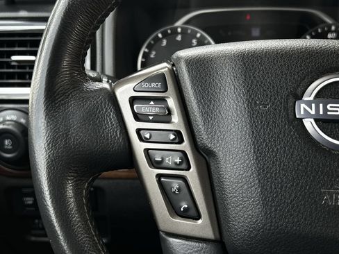 Used 2023 Nissan Titan Platinum Reserve w/ Moonroof Package RWD image 15
