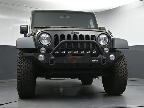 Used 2015 Jeep Wrangler Sport image 20