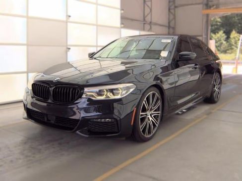 Used 2019 BMW 540i w/ M Sport Package RWD image 1