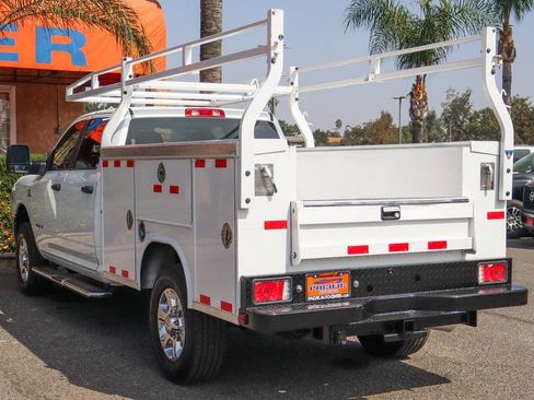 Used 2024 RAM 3500 Big Horn AWD/4WD image 7