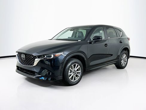 Used 2025 MAZDA CX-5 AWD 2.5 S w/ Preferred Package image 3